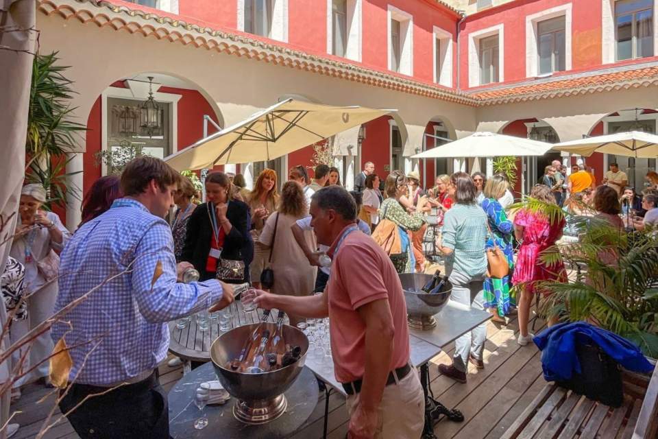Hôtel de Charme Bord de Mer Hérault · Séminaire à Sète · Hôtel de Paris